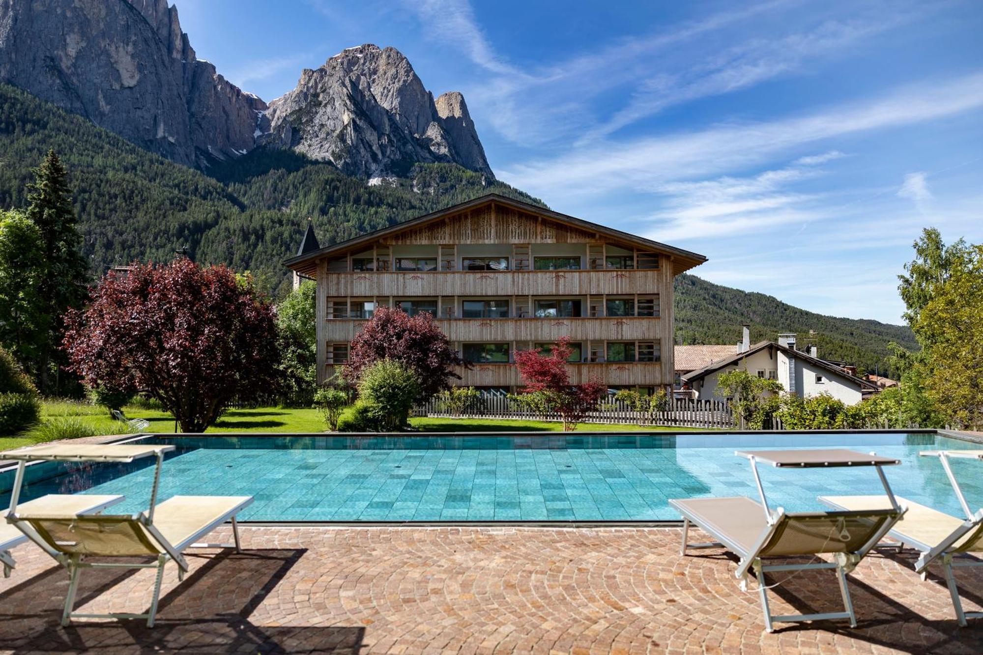 Artnatur Dolomites Hotel & Spa Siusi Exterior foto