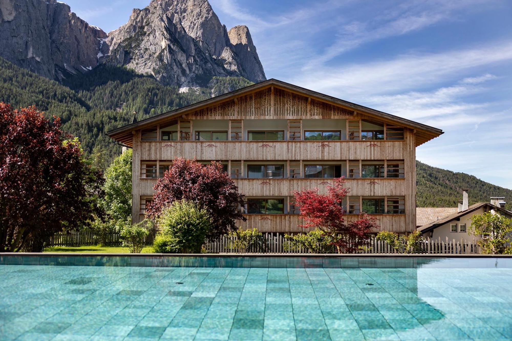 Artnatur Dolomites Hotel & Spa Siusi Exterior foto